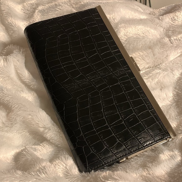 Black croc print clutch bag purse - Picture 8 of 10